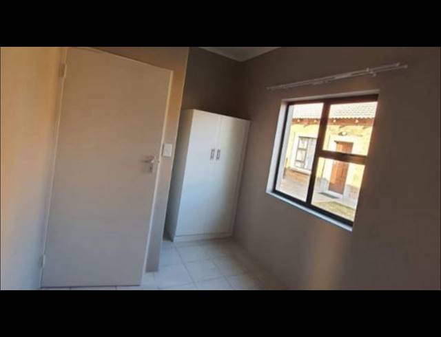 3 BEDROOM APARTMENT TO LET IN TERRA NOVA